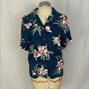 Tahiti Floral Hawaiian Shirt Size Small